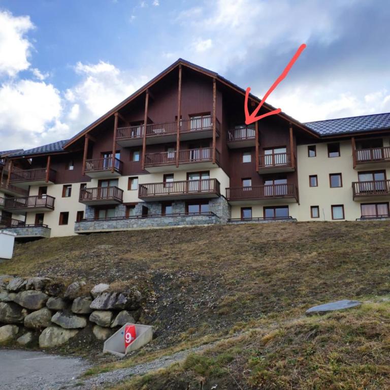 Studio 4 personnes pied des pistes avec piscine - Appartement avec Vue et Balcon - 16