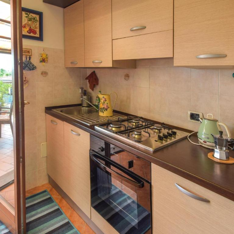1 Bedroom Gorgeous Apartment In Montefiascone - Appartamento con 1 Camera da Letto - 3