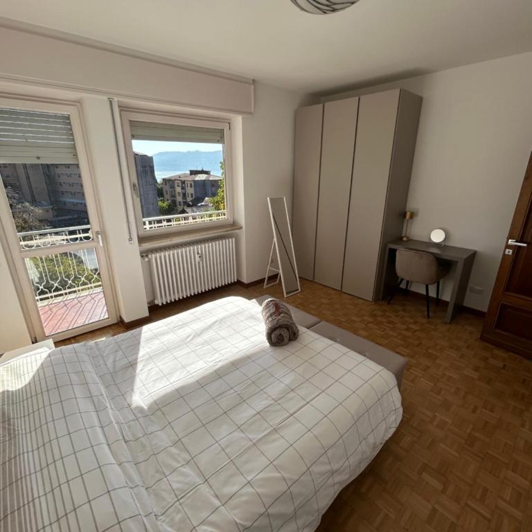 Le Farfalle - Appartamento con 2 Camere da Letto e Vista Lago - 11