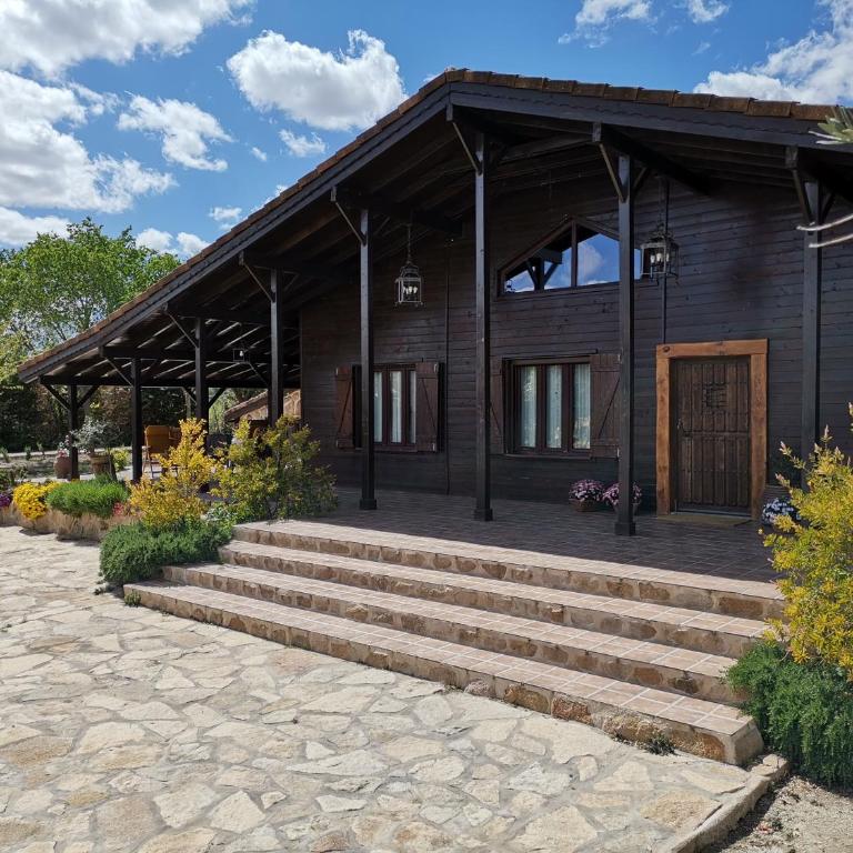 "LOS CASTILLOS" Casa Rural y espacio para eventos - Casa de 5 dormitorios - 2