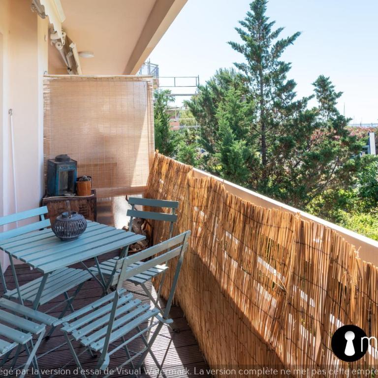 Air-conditioned apartment facing the port of Saint Laurent with 2 bedrooms - Appartement - 2