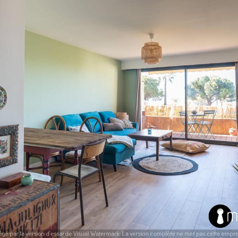 Air-conditioned apartment facing the port of Saint Laurent with 2 bedrooms - Appartement - 5