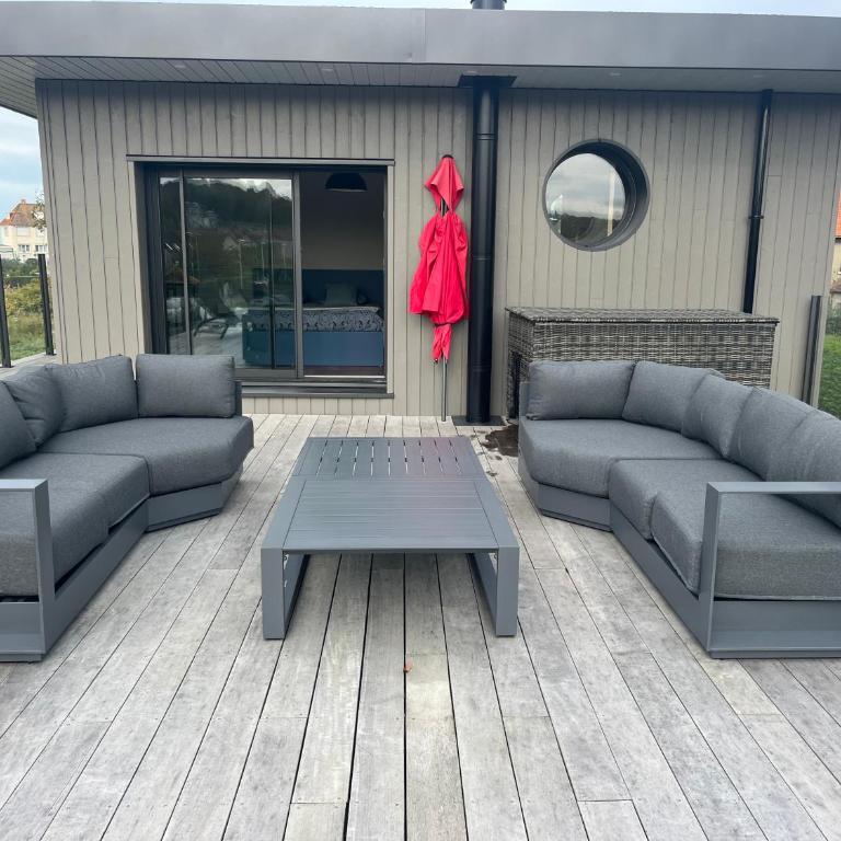 Maison avec terrasse - Villa 1 Chambre - 3