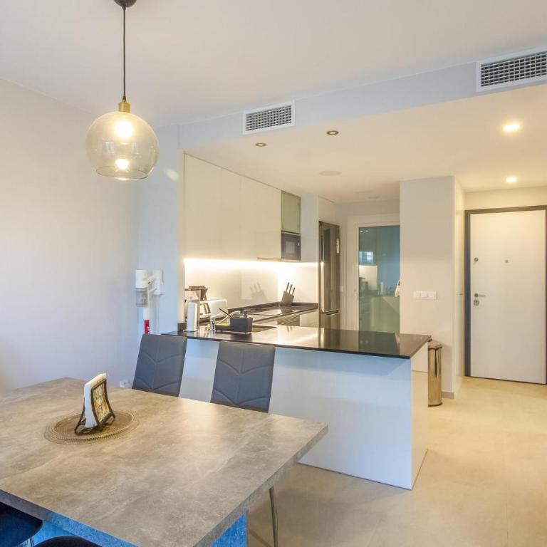 Gorgeous Apartment In Orihuela - Apartamento de 2 dormitorios - 5