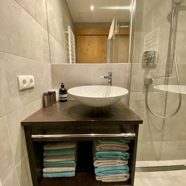 Valdafur Suites - Apartment mit 2 Schlafzimmern und Bergblick - 3