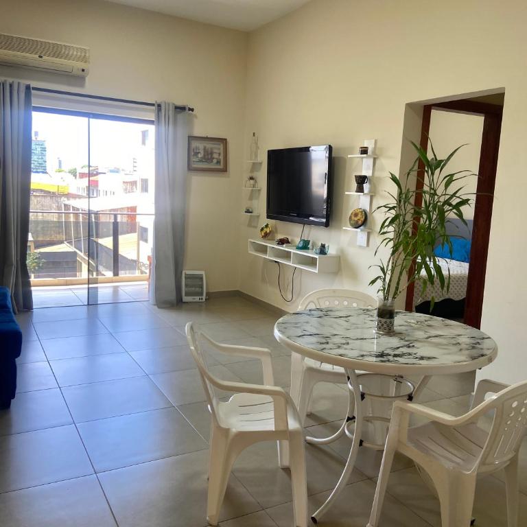 Departamento al lado de Fortis - Apartamento con balcón - 4