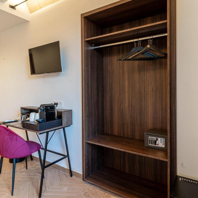 Urban Vatican Rooms - Camera Matrimoniale con Bagno Privato - 3