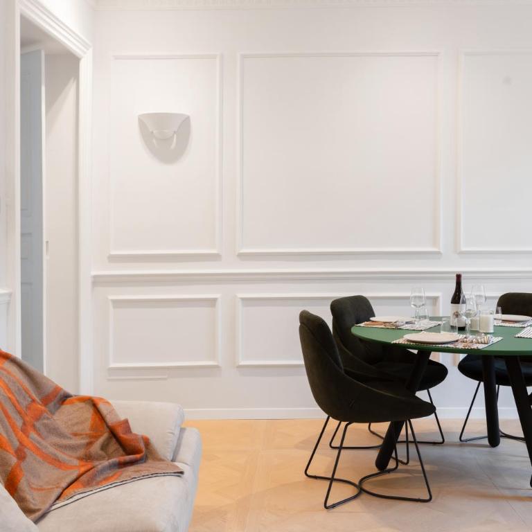 Gioberti's Apartment - 100 sqm - 2 Bedrooms and Free Private Parking in the Center - Appartamento con 2 Camere da Letto e Balcone - 20