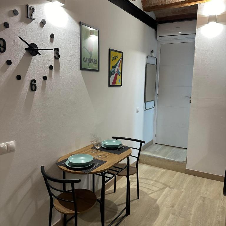 Stay Happy - Deluxe Room - 4
