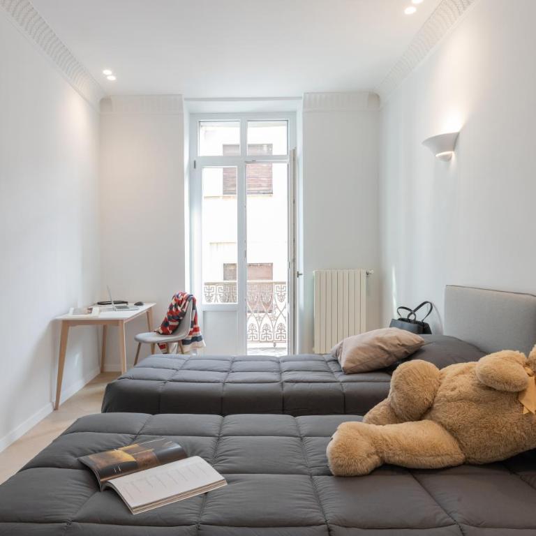 Gioberti's Apartment - 100 sqm - 2 Bedrooms and Free Private Parking in the Center - Appartamento con 2 Camere da Letto e Balcone - 43