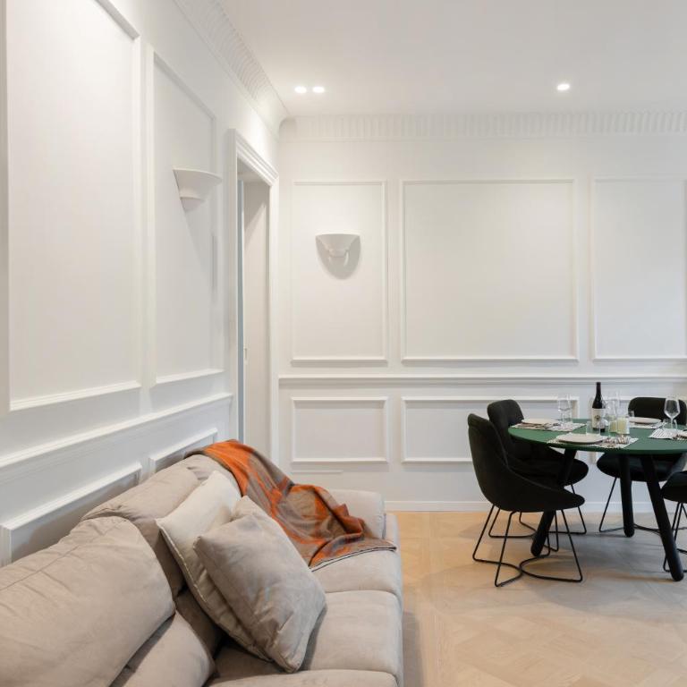 Gioberti's Apartment - 100 sqm - 2 Bedrooms and Free Private Parking in the Center - Appartamento con 2 Camere da Letto e Balcone - 41