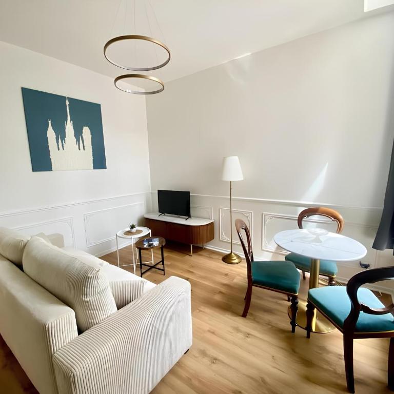 Sainte Croix T2 Style Haussmannien Lumineux, Proche Centre Ville - Linge & Ménage Inclus - Appartamento con 1 Camera da Letto - 1