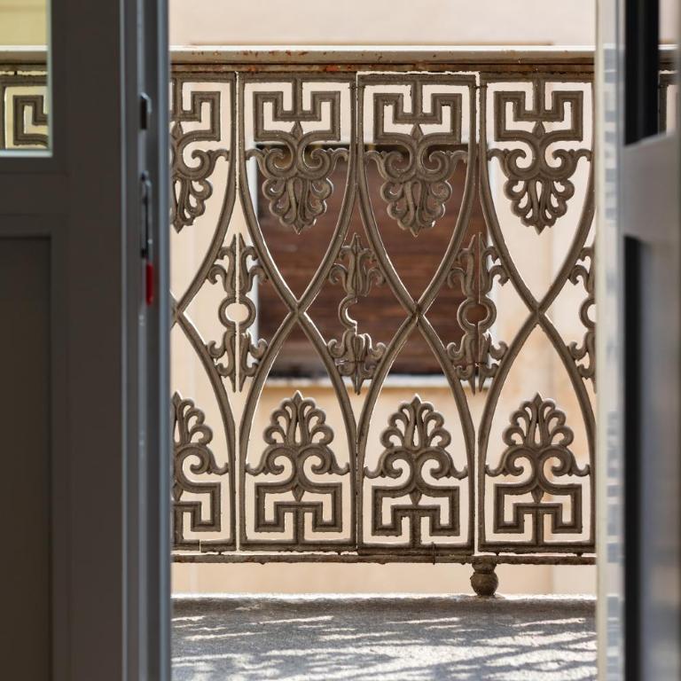 Gioberti's Apartment - 100 sqm - 2 Bedrooms and Free Private Parking in the Center - Appartamento con 2 Camere da Letto e Balcone - 6
