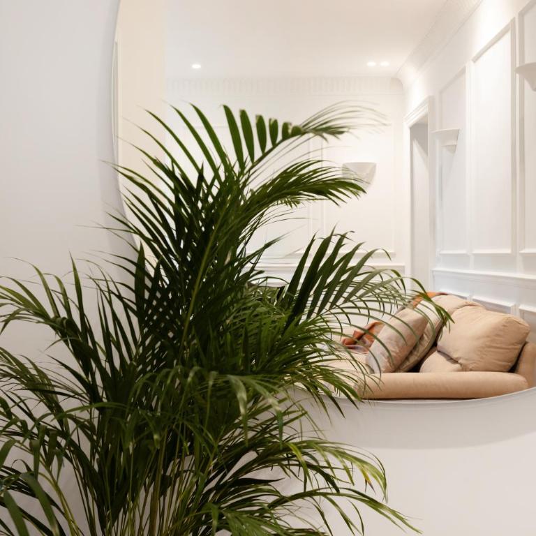 Gioberti's Apartment - 100 sqm - 2 Bedrooms and Free Private Parking in the Center - Appartamento con 2 Camere da Letto e Balcone - 72