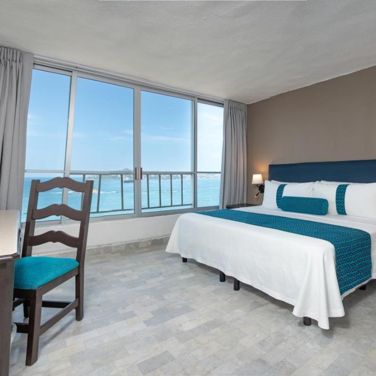 Ritz Acapulco All Inclusive - Habitación con cama extragrande. - 1