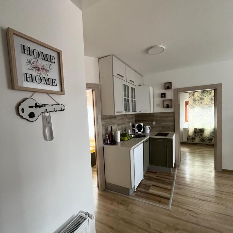 Tessa Apartment - Two-Bedroom Apartment - 12