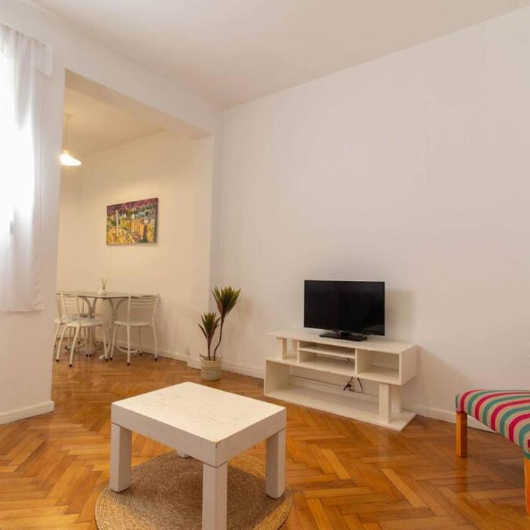 Juncal 1675 by depptö - Apartamento de 1 dormitorio - 1