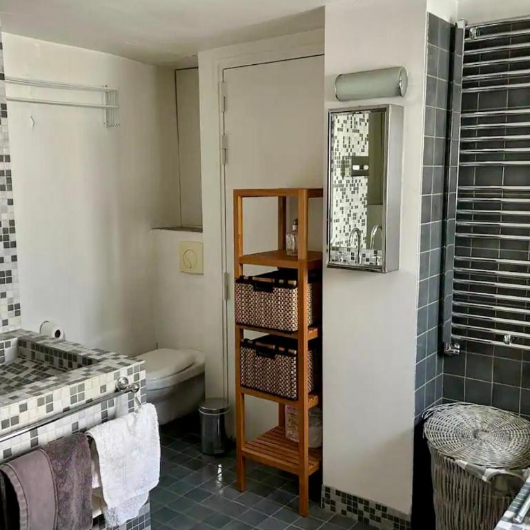 Paris Montorgueil - Three-Bedroom Apartment - 9