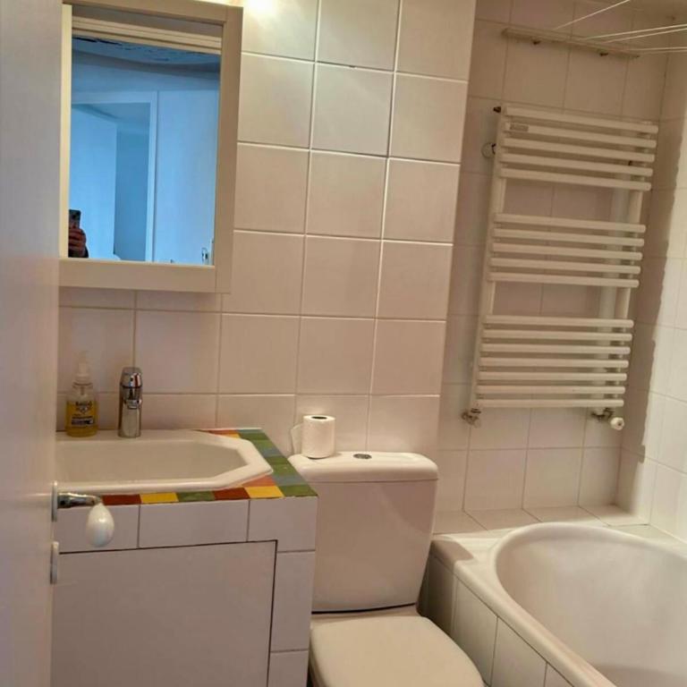 Paris Montorgueil - Three-Bedroom Apartment - 15