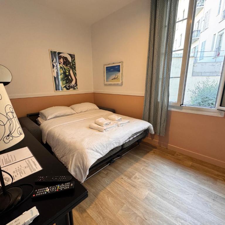Peaceful Flat w WiFi Very Close to Pl Massena Refurbished - Appartement Standard - 8