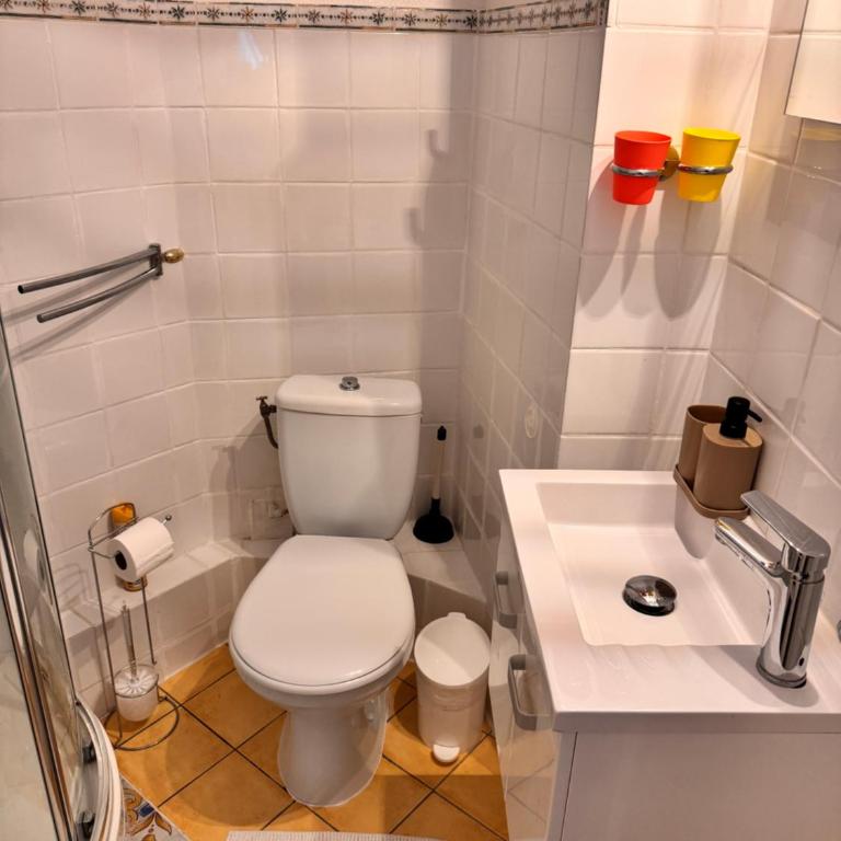 Peaceful Flat w WiFi Very Close to Pl Massena Refurbished - Appartement Standard - 21