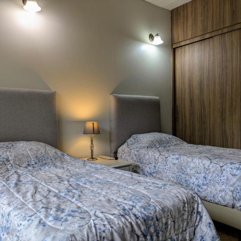 Dream House with Private Pool and BBQ Area - Villa - 23