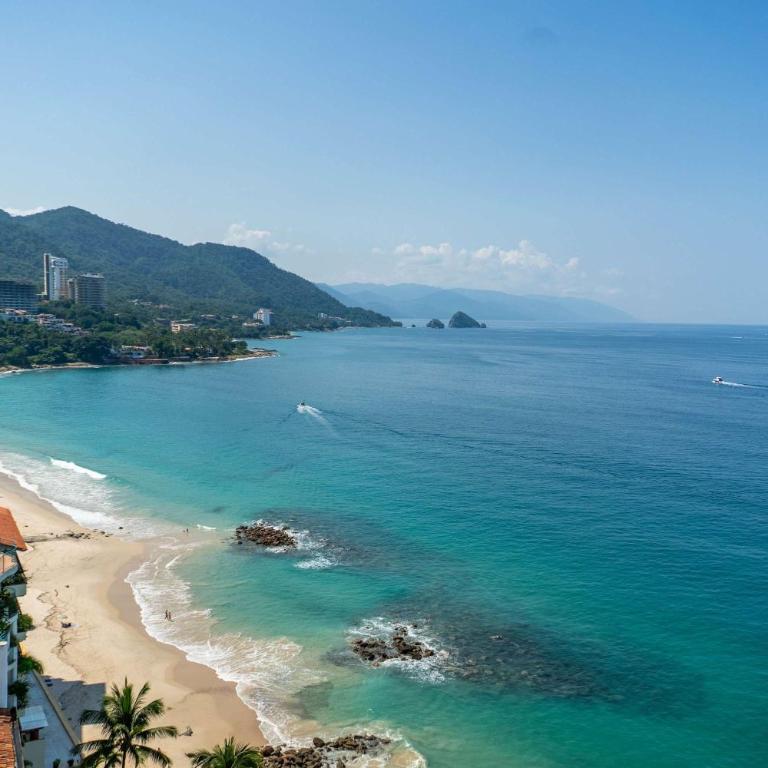 Full Floor Beachfront Luxury Apartment - Apartamento - 58
