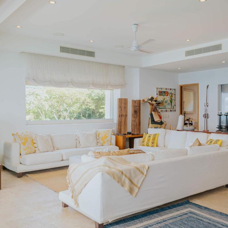 Full Floor Beachfront Luxury Apartment - Apartamento - 14