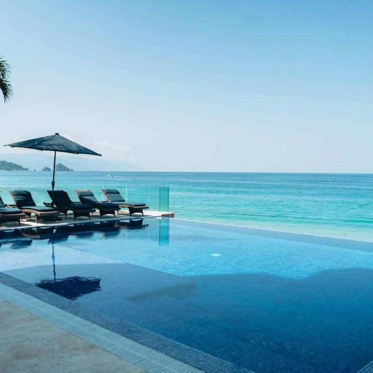 Full Floor Beachfront Luxury Apartment - Apartamento - 1