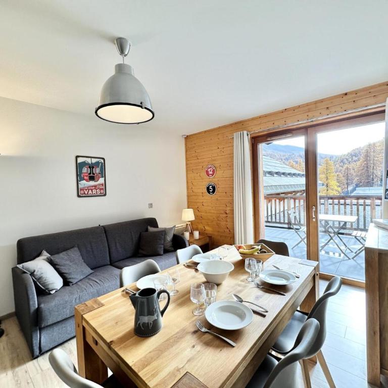 Résidence Le Hameau Des Rennes - T2 DANS UNE RESIDENCE AVEC PISCINE MAE-8831 - Apartment - 4