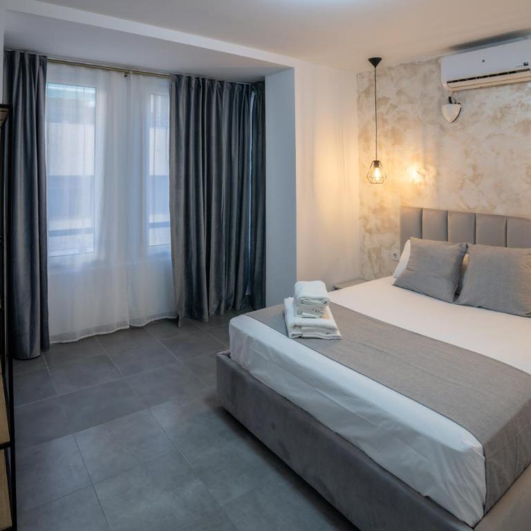 Casa Luxore - Deluxe Family Suite - 6