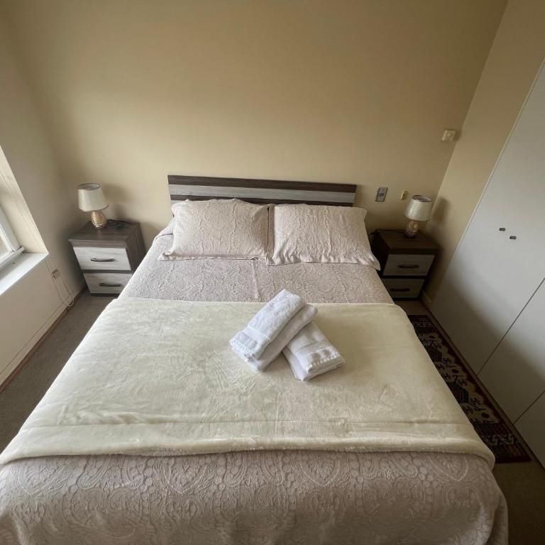 Home sur - Two-Bedroom Apartment - 29