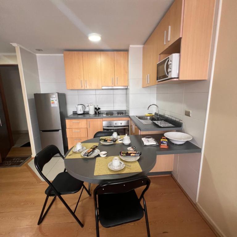 Home sur - Two-Bedroom Apartment - 10