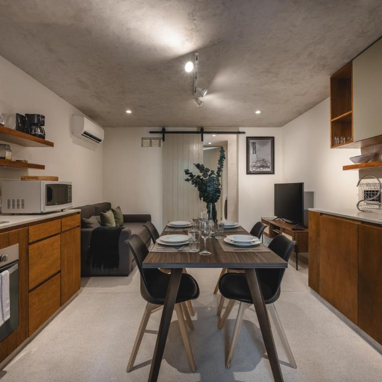 Departamentos Central by VIATO - One-Bedroom Loft Apartment with Balcony - 1
