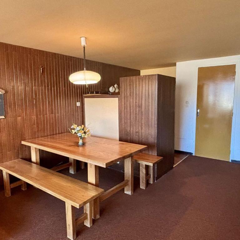 Studio 6 pers, 52m², skis aux pieds, parking, Alpe d'Huez - FR-1-405-364 - Appartement - 3