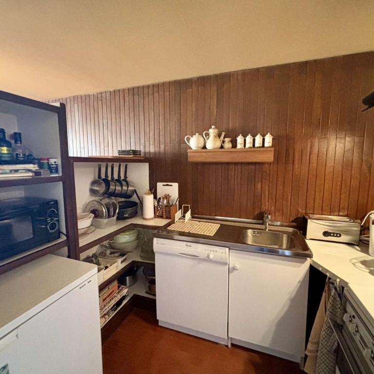 Studio 6 pers, 52m², skis aux pieds, parking, Alpe d'Huez - FR-1-405-364 - Appartement - 5