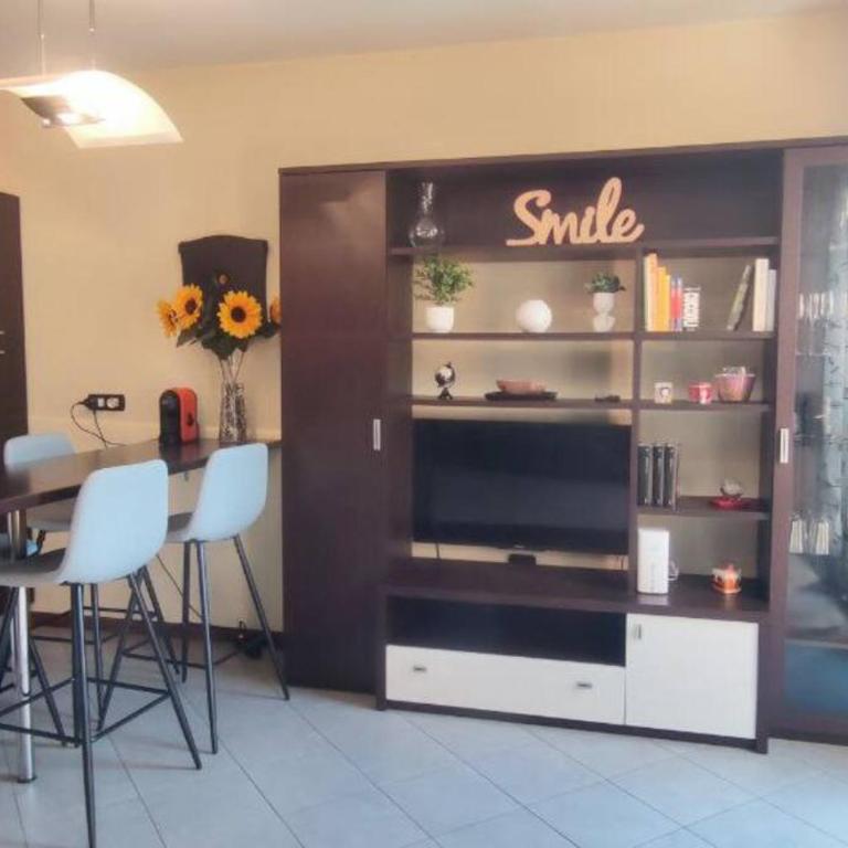 GLAMOUR HOUSE, Comoda a tutti i servizi - Appartamento con 1 Camera da Letto - 48