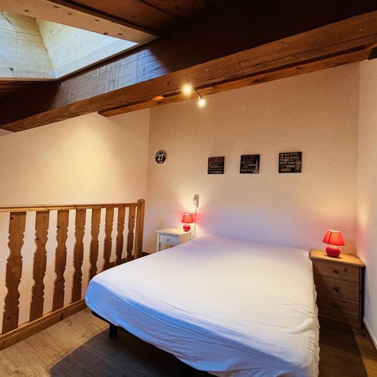 Triplex 6 pers, proche pistes, balcon, animaux admis - Appartement 3 Chambres - 9