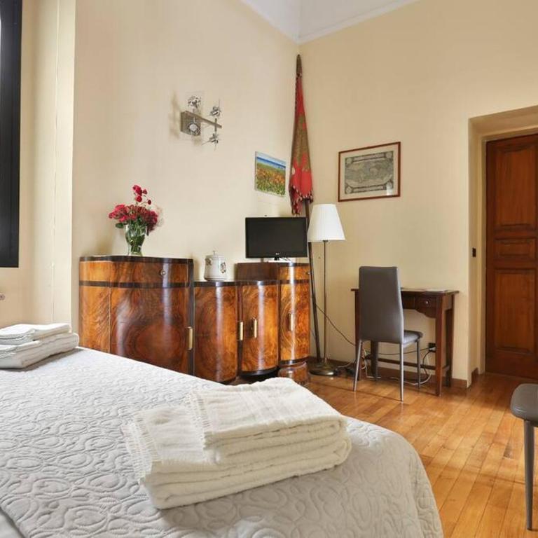 Small Studio, Donatello, next to the Duomo of Florence - Studio - 5