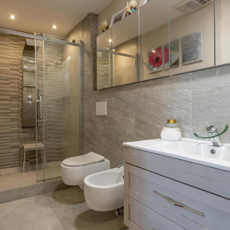 Accogliente Casa A Capannori Con Cucina - Casa Vacanze con 4 Camere da Letto - 27