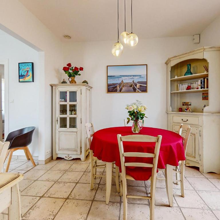 2 Bedroom Gorgeous Home In Royan - Casa de vacaciones de 2 dormitorios - 11