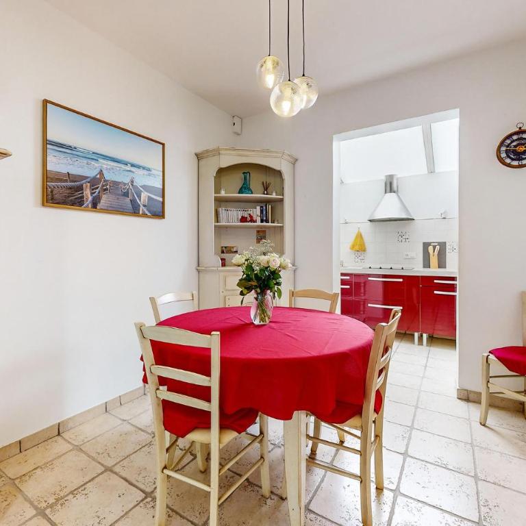 2 Bedroom Gorgeous Home In Royan - Casa de vacaciones de 2 dormitorios - 4