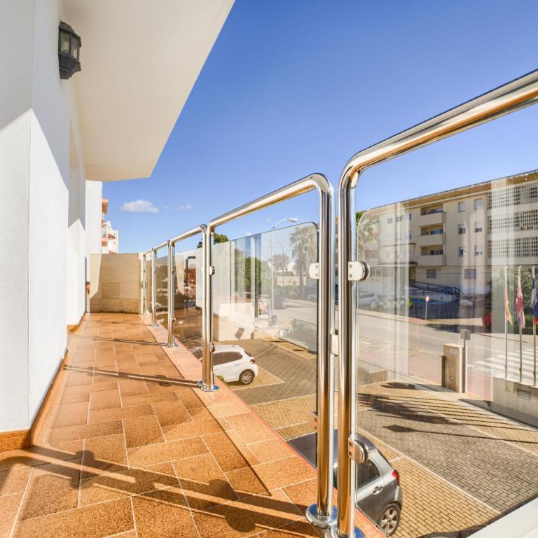 Hotel Apartamentos Loto Conil - Apartamento con vistas a la piscina - 6
