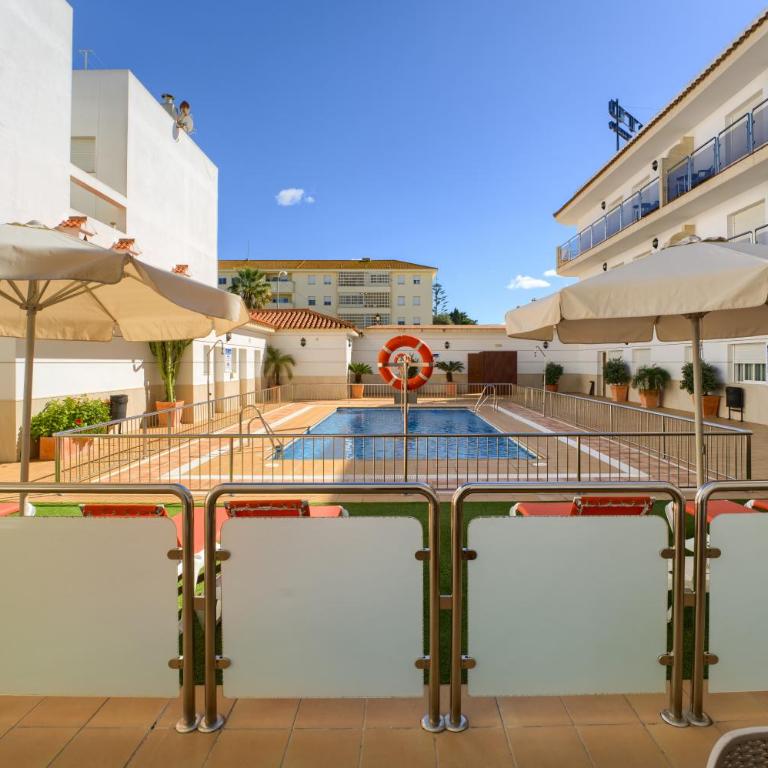 Hotel Apartamentos Loto Conil - Apartamento con vistas a la piscina - 5