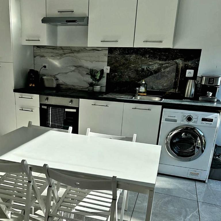 Villa avec Piscine Privée Parc des Calanques 15min Vélodrome - Villa 2 Chambres - 6
