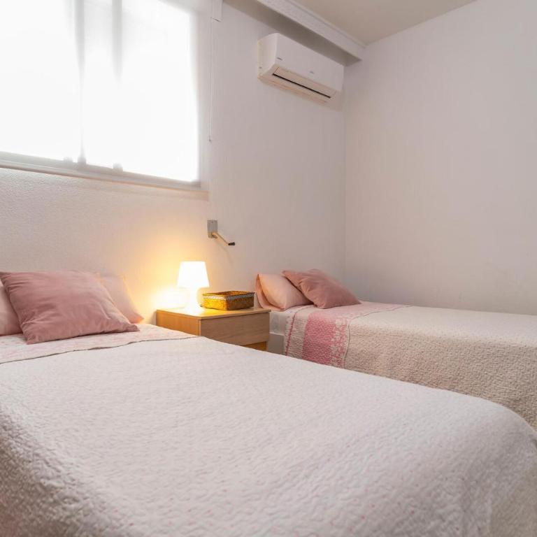 3 Bedroom Pet Friendly Apartment In Malaga - Apartamento de 3 dormitorios - 15