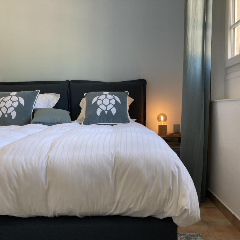 les petites terrasses - Chambre Lits Jumeaux avec Salle de Bains Privative - 3