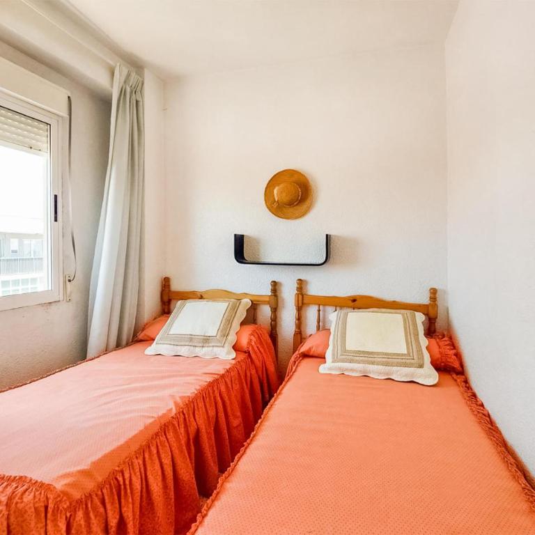 Nice Apartment In Santa Pola With House Sea View - Apartamento de 3 dormitorios - 9