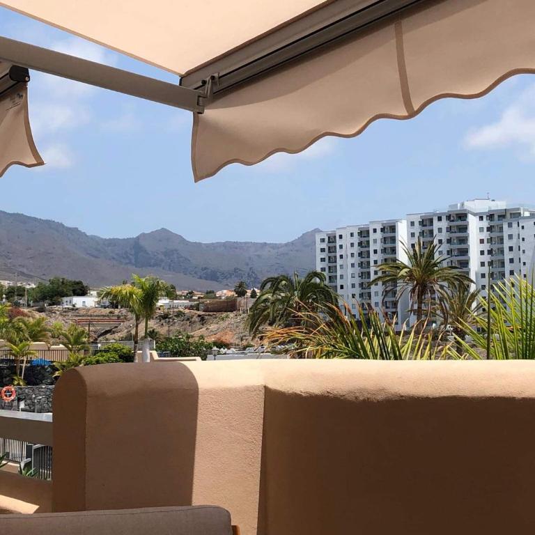 Top Rated Apartment Huge Sunny Terrace Heated Pool Parking Wifi - Apartamento de 2 dormitorios - 40