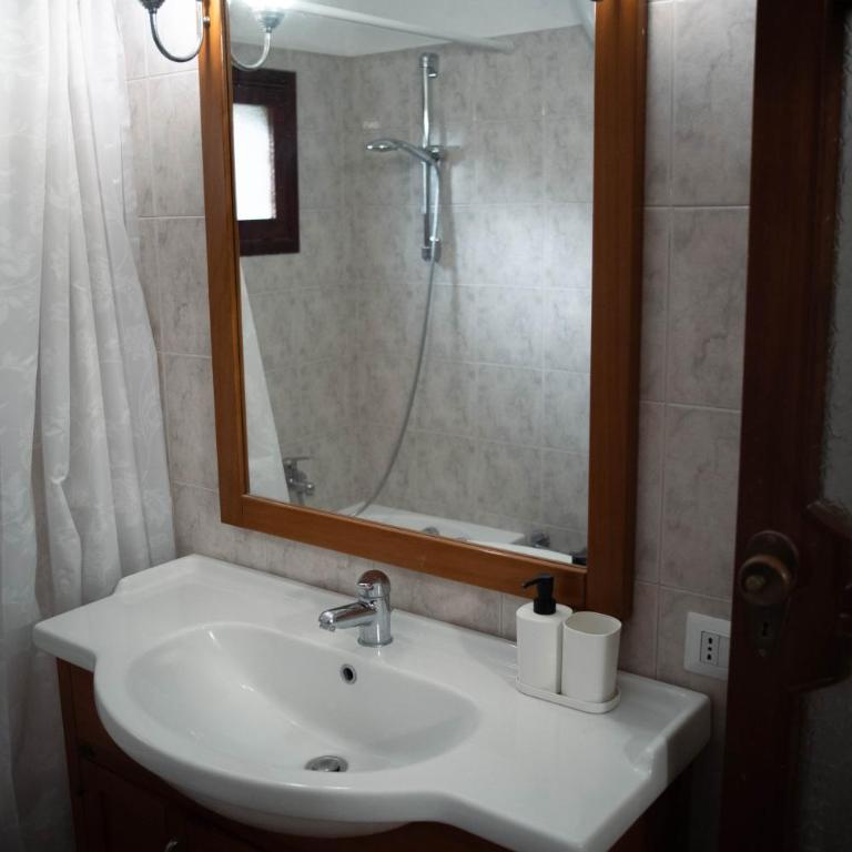 Lecce Centro Accommodation - Appartamento Deluxe con 2 Camere da Letto e Vista Giardino - 14